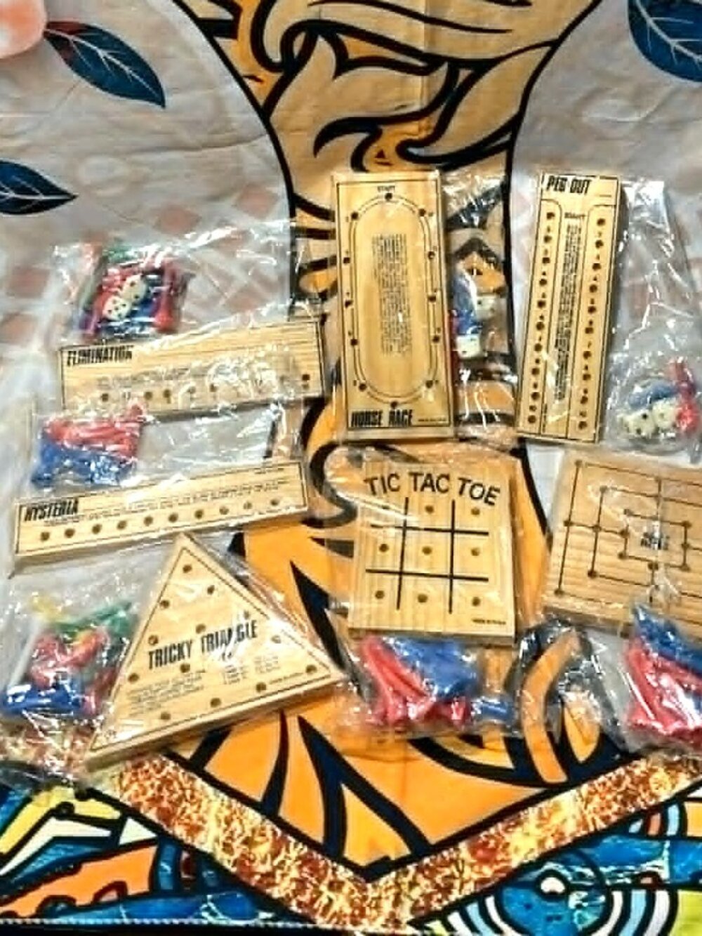 Vintage‑Style Wooden Travel Game Bundle – 7 Games